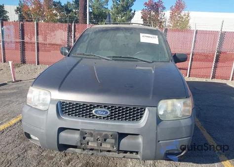 2002 Ford Escape Xlt из США, поврежденный, VIN 1FMCU04102KB96027